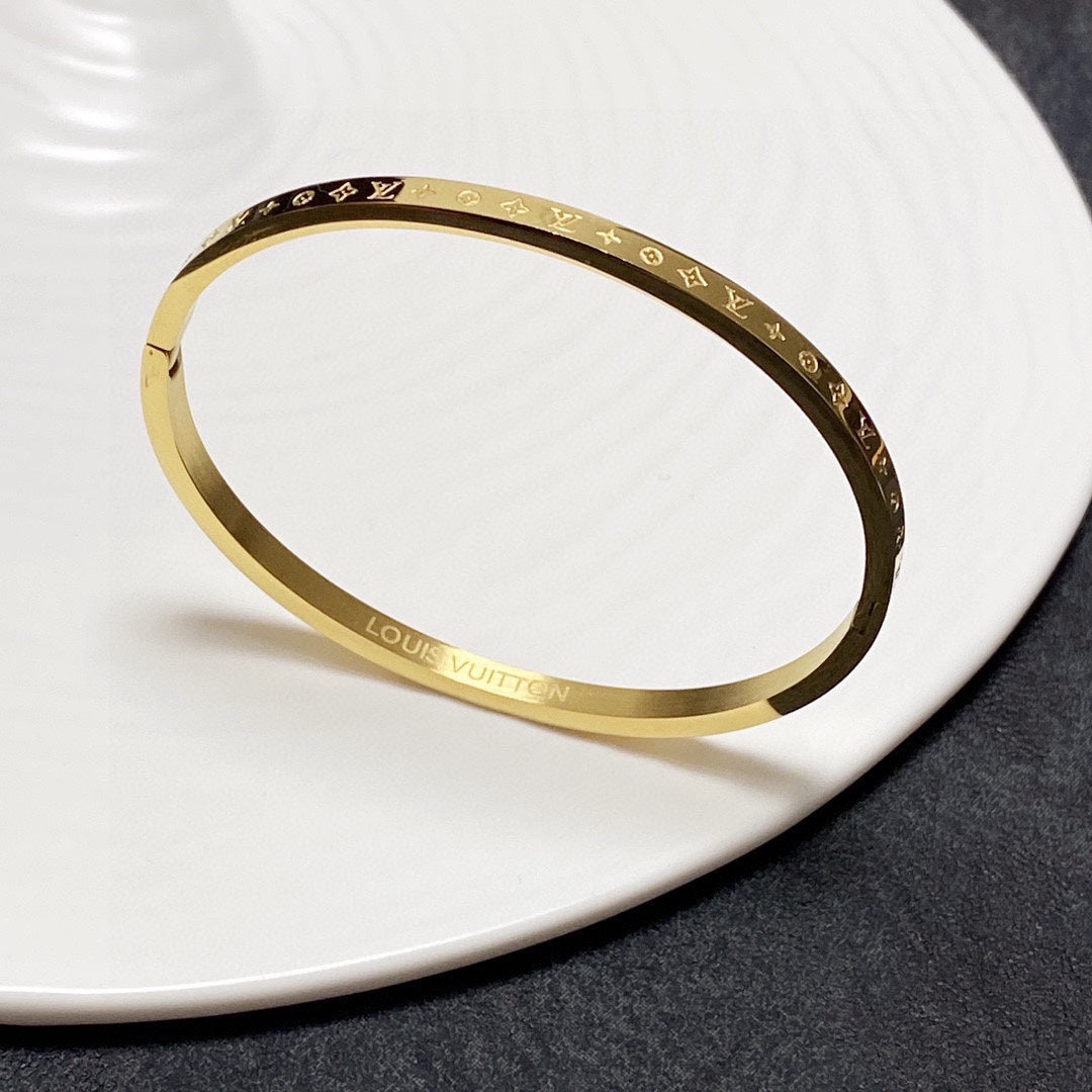 18K Louis Vuitton Vintage Bracelet